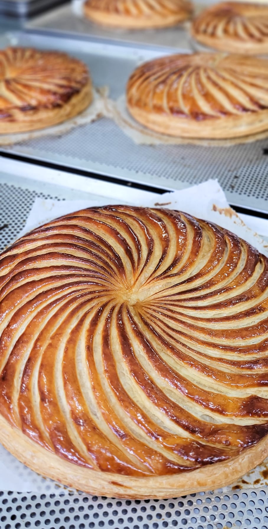 Kings' Cake (Galette des Rois) – Frenchie Toquee